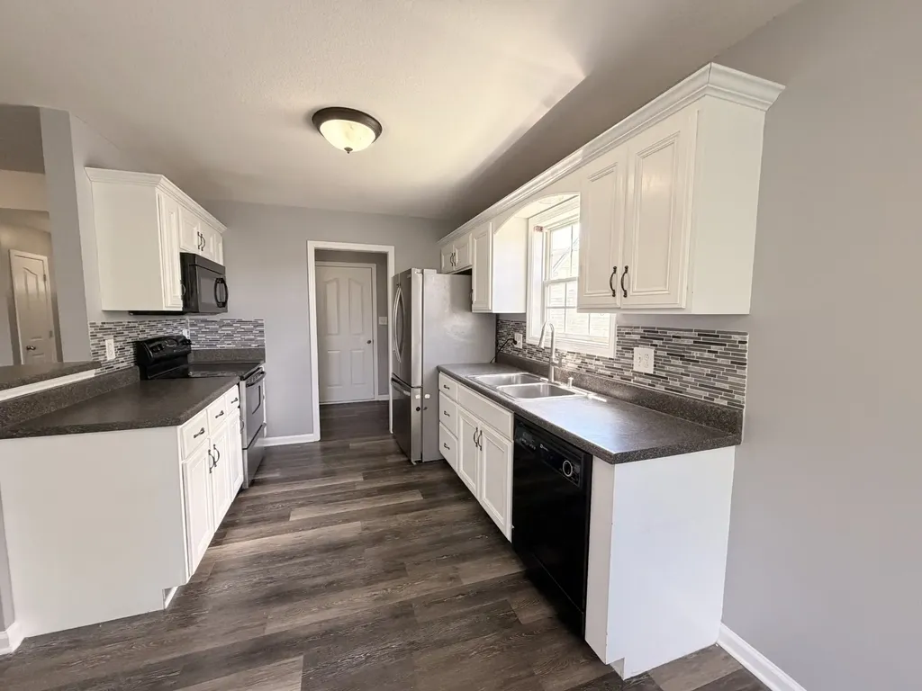 3438 Foxrun Lane Clarksville TN 37042