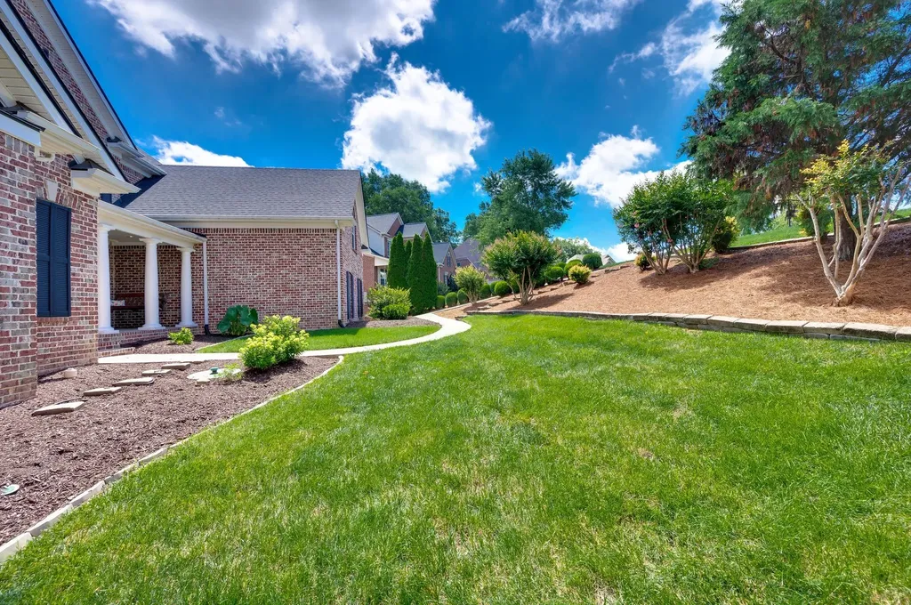 9716 Mountain Ash Court Brentwood TN 37027