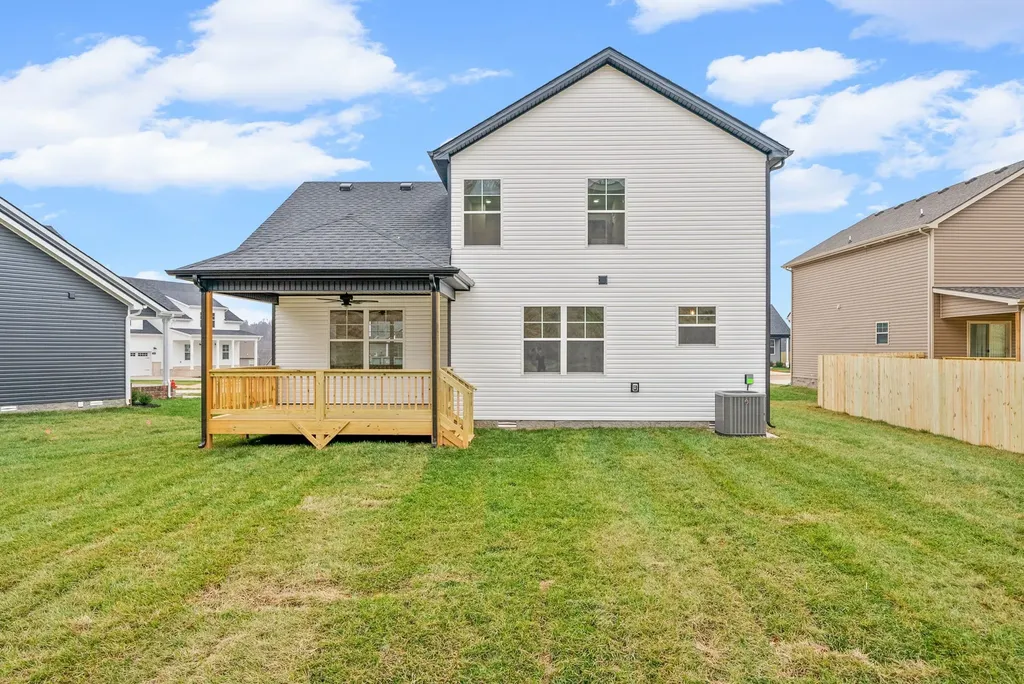 277 Cardinal Creek Clarksville TN 37040