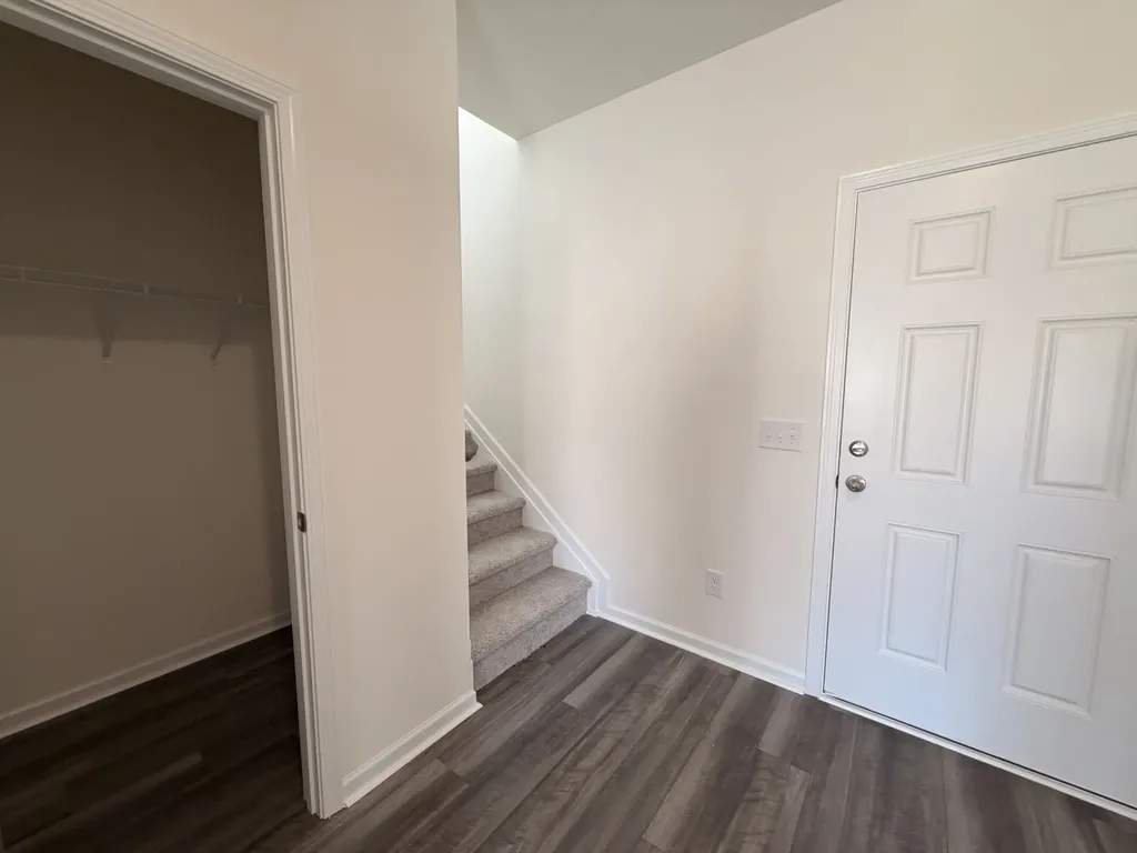 3301 Pippin Street Columbia TN 38401