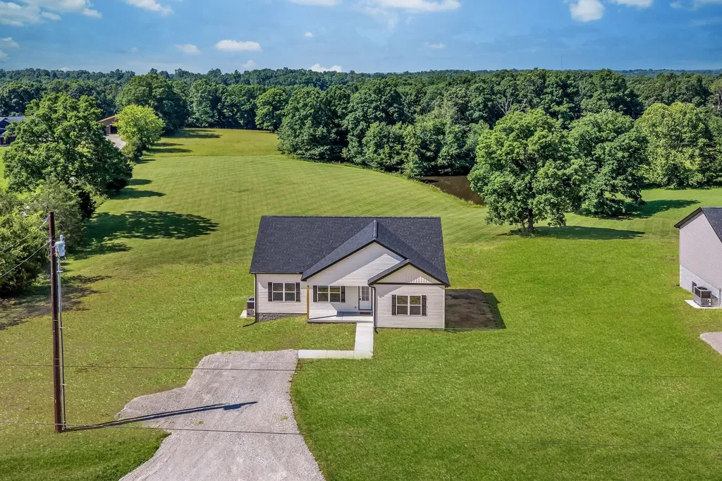 463 Jesse Work Road Dickson TN 37055
