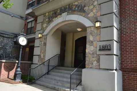 1803 Broadway Nashville TN 37203