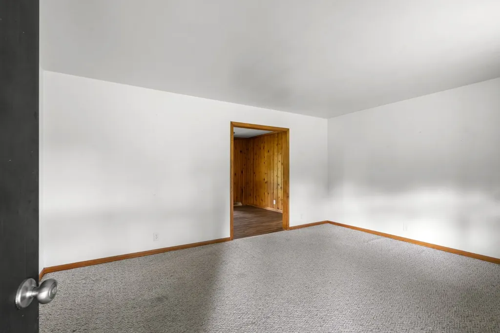 1156 Chestnut Drive Burns TN 37029