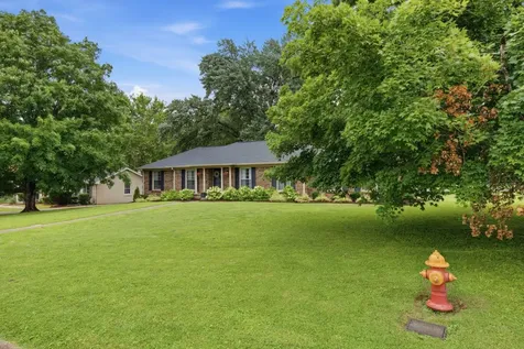 717 Harpeth Bend Drive Nashville TN 37221