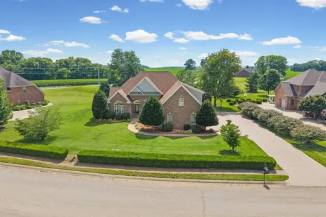 235 Wellington Way Hopkinsville KY 42240