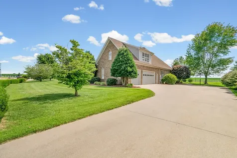 235 Wellington Way Hopkinsville KY 42240