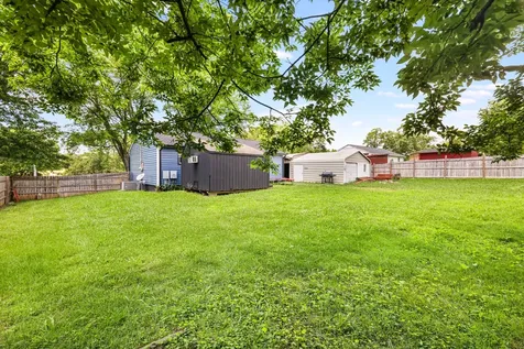 402 Wilkinson Lane White House TN 37188