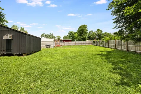 402 Wilkinson Lane White House TN 37188