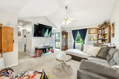 402 Wilkinson Lane White House TN 37188