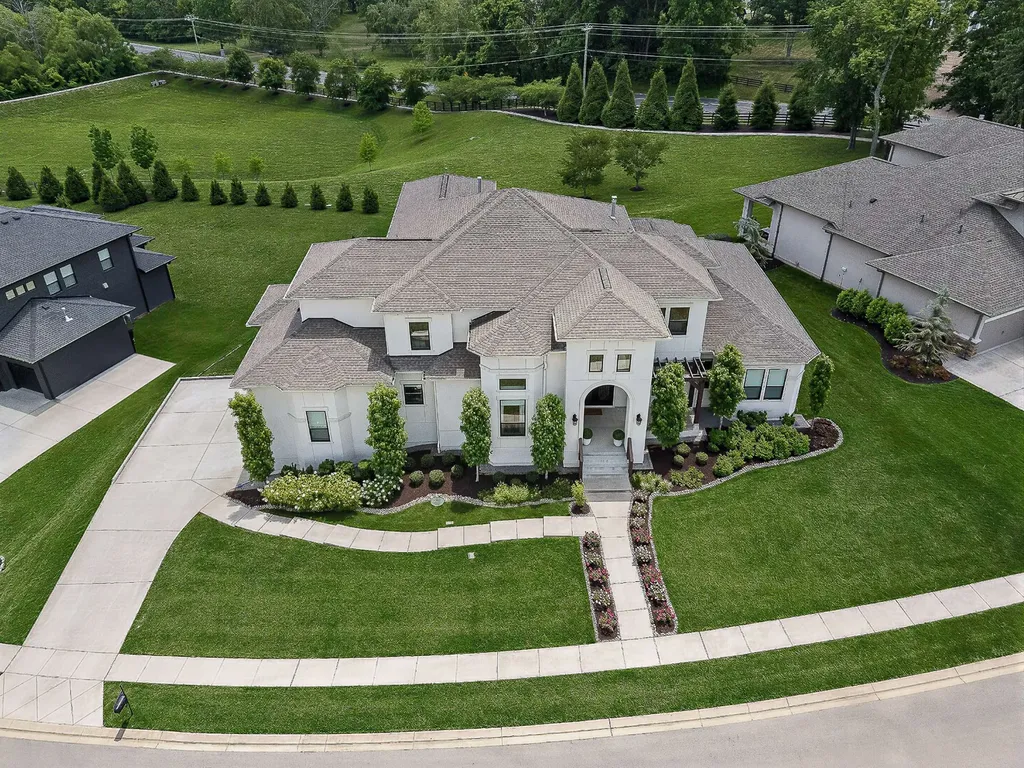 6004 Lookaway Circle Franklin TN 37067