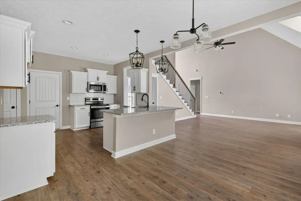 404 Glenstone Springs Drive Clarksville TN 37043