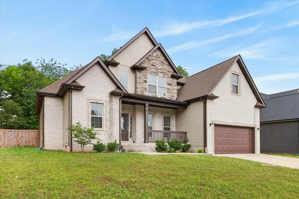 404 Glenstone Springs Drive Clarksville TN 37043