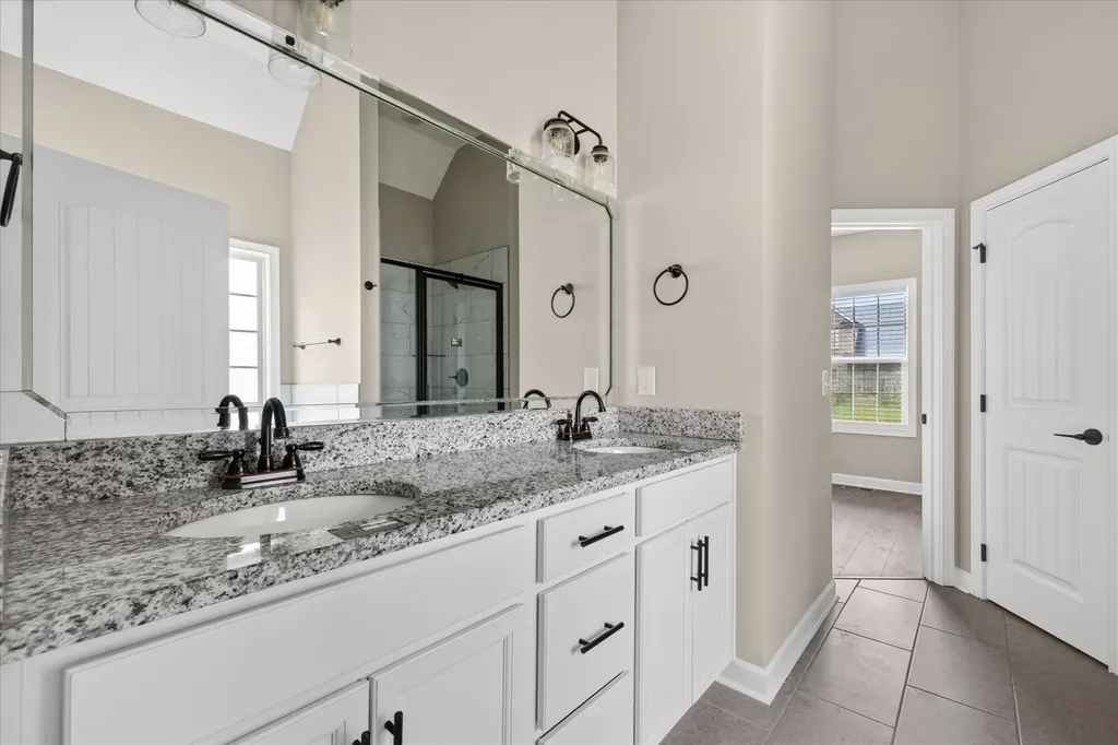404 Glenstone Springs Drive Clarksville TN 37043