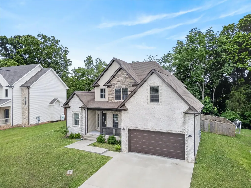 404 Glenstone Springs Drive Clarksville TN 37043