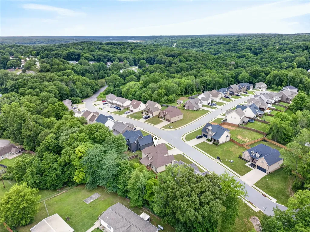 404 Glenstone Springs Drive Clarksville TN 37043