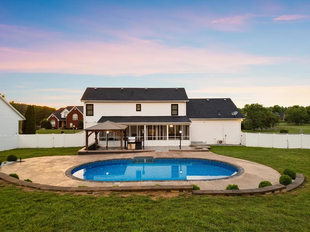 1033 Kacie Drive Pleasant View TN 37146