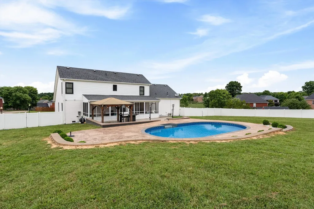 1033 Kacie Drive Pleasant View TN 37146