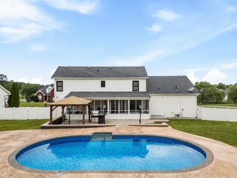 1033 Kacie Drive Pleasant View TN 37146