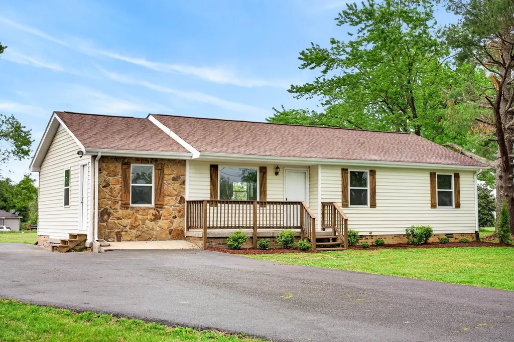 1440 Old Highway 52 Lafayette TN 37083