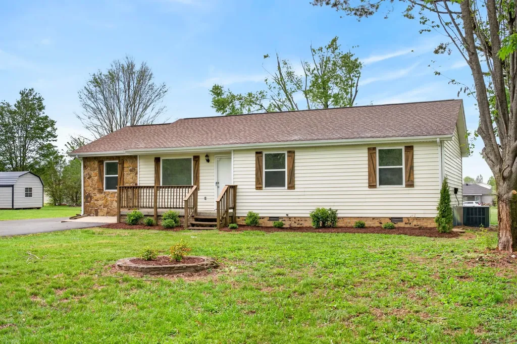 1440 Old Highway 52 Lafayette TN 37083