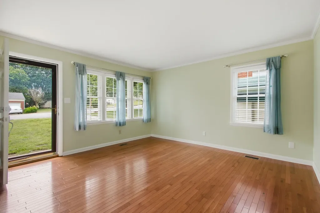 1919 Lynnwood Drive Columbia TN 38401