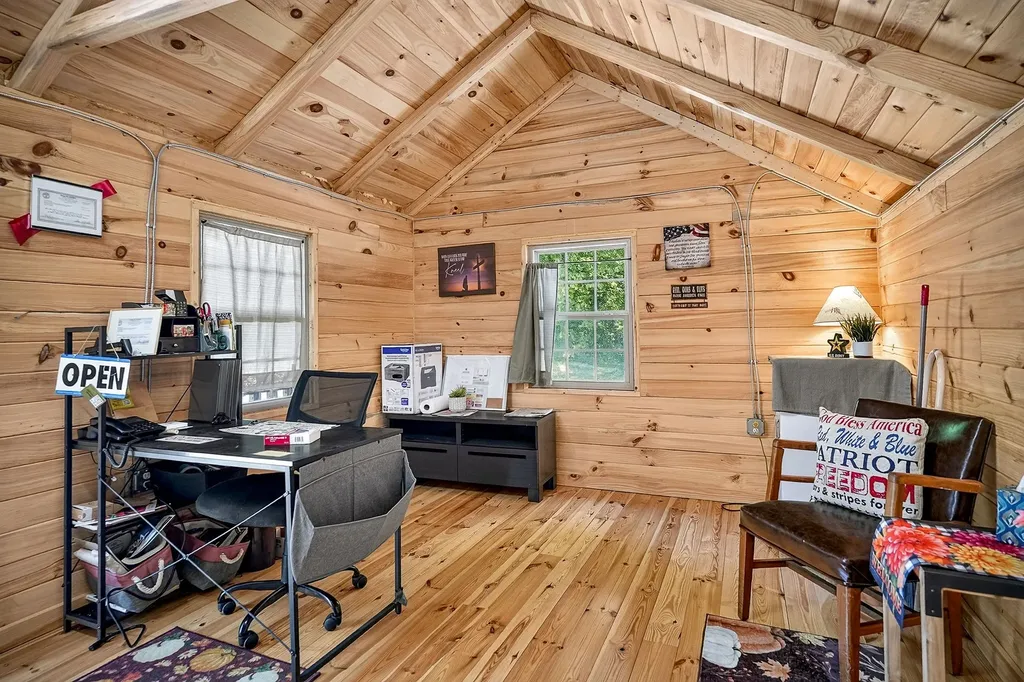 359 Allen Sells Lane Alpine TN 38543