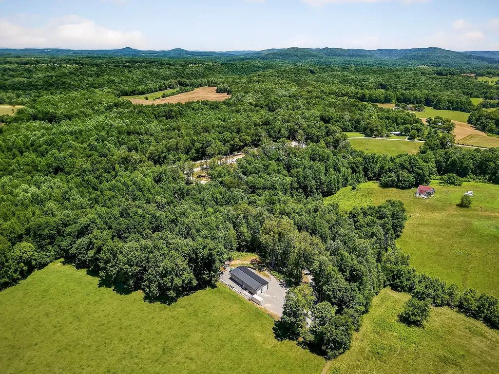 359 Allen Sells Lane Alpine TN 38543