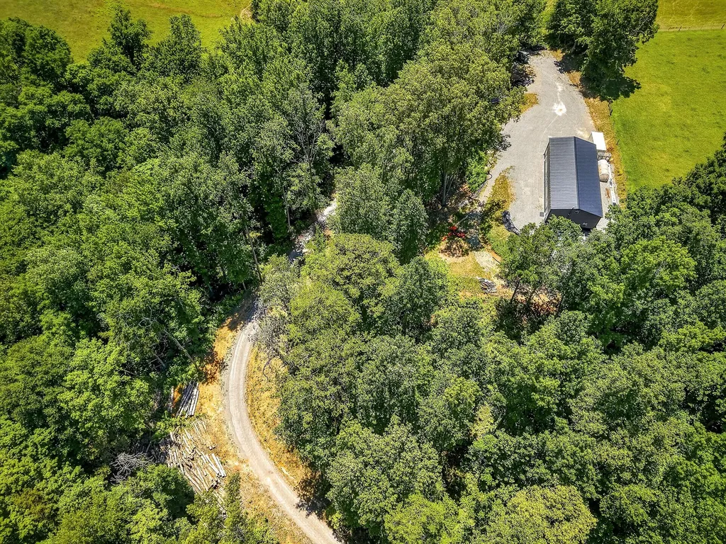 359 Allen Sells Lane Alpine TN 38543