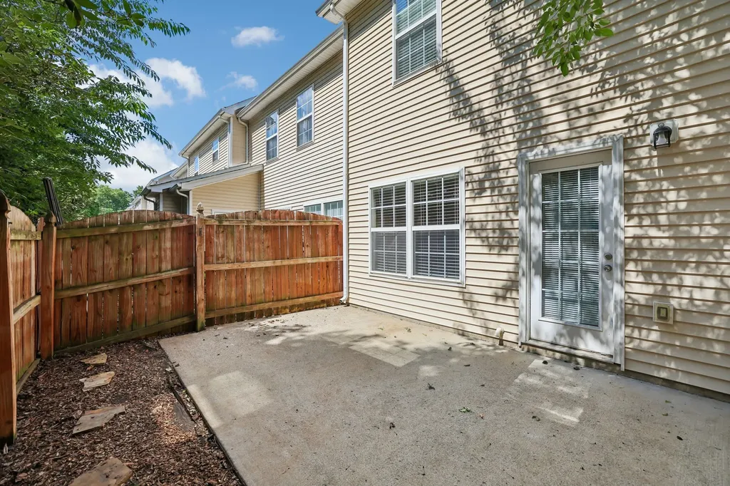 284 Meigs Drive Murfreesboro TN 37128