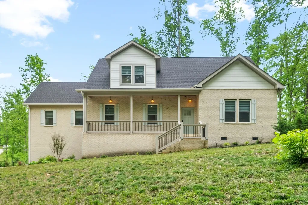 514 Doy Road, E White Bluff TN 37187