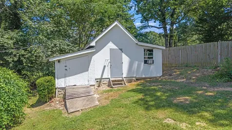 8831 E Ridge Road Soddy Daisy TN 37379