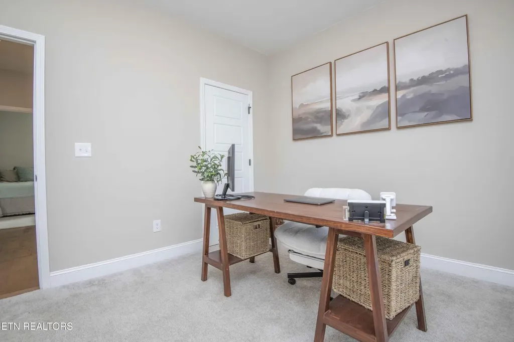 471 Sugar Maple Trail Lenoir City TN 37771