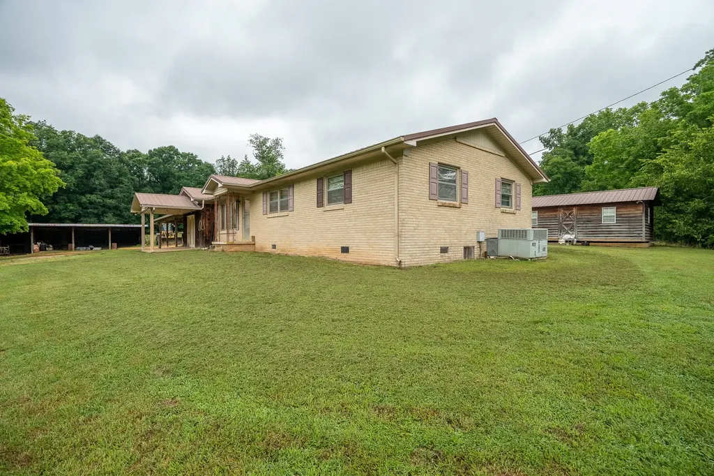 8315 Suckstem Branch Road Lawrenceburg TN 38464