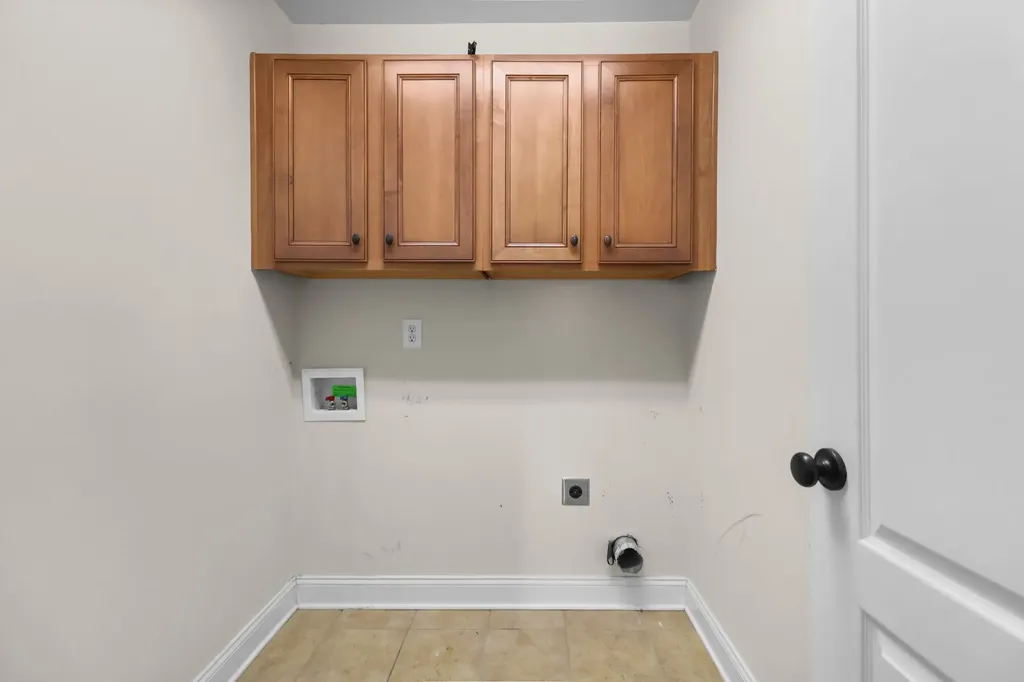1093 Willow Circle Clarksville TN 37043
