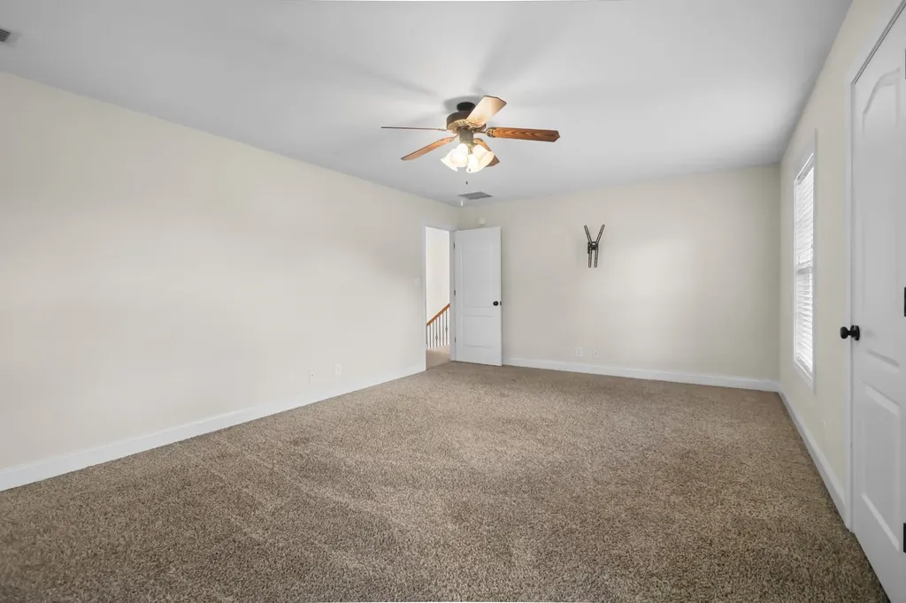 1093 Willow Circle Clarksville TN 37043