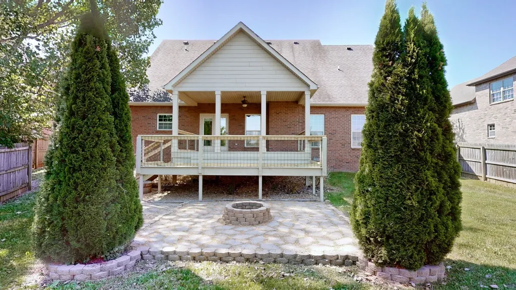 309 Retriever Court Clarksville TN 37043