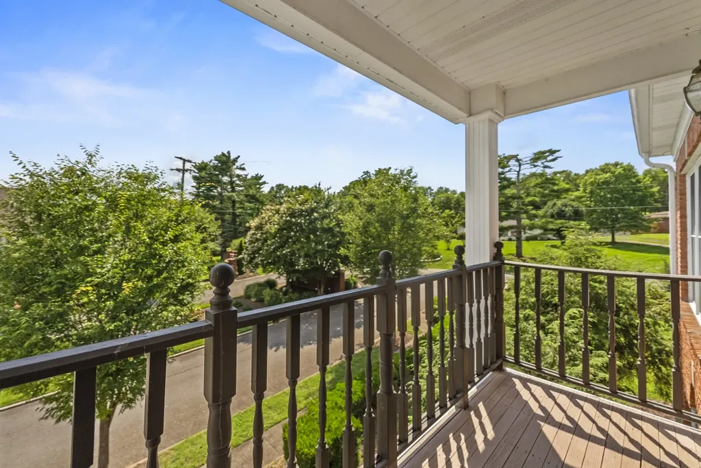 101 Governors Point Boulevard Hendersonville TN 37075