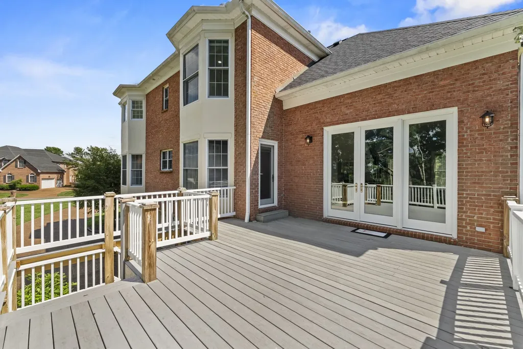 101 Governors Point Boulevard Hendersonville TN 37075