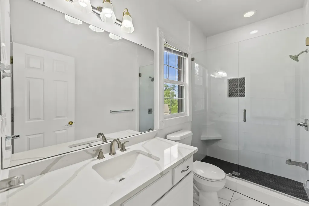 101 Governors Point Boulevard Hendersonville TN 37075