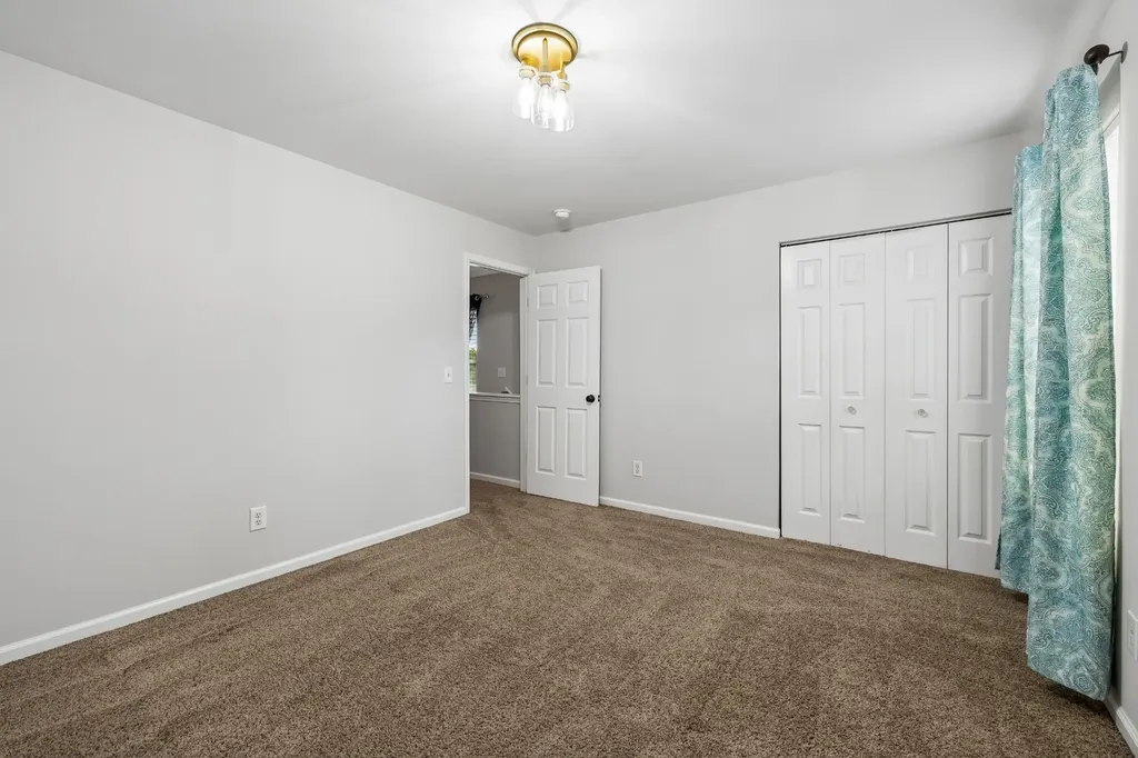 121 Cavalier Drive Hendersonville TN 37075