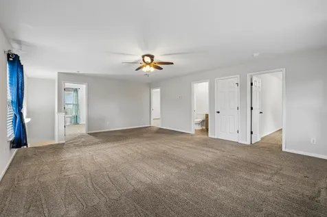 121 Cavalier Drive Hendersonville TN 37075