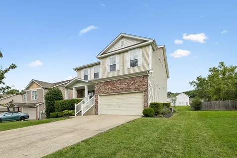 121 Cavalier Drive Hendersonville TN 37075