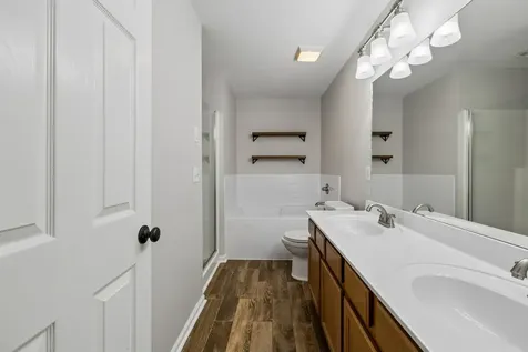 121 Cavalier Drive Hendersonville TN 37075
