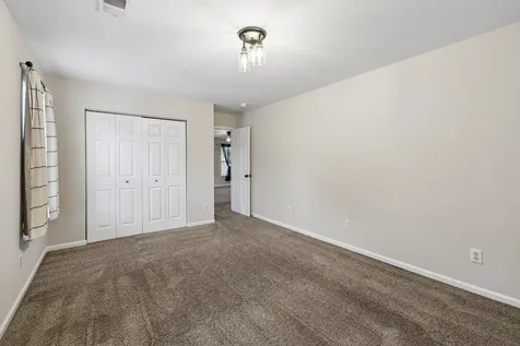 121 Cavalier Drive Hendersonville TN 37075
