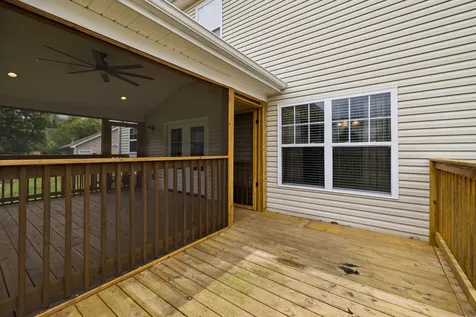 121 Cavalier Drive Hendersonville TN 37075