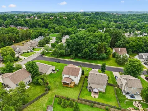 121 Cavalier Drive Hendersonville TN 37075