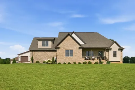 12 Mcfall Road Ethridge TN 38456