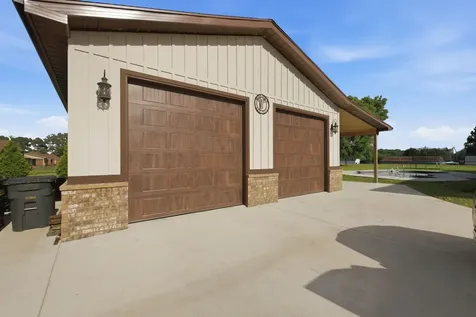 12 Mcfall Road Ethridge TN 38456