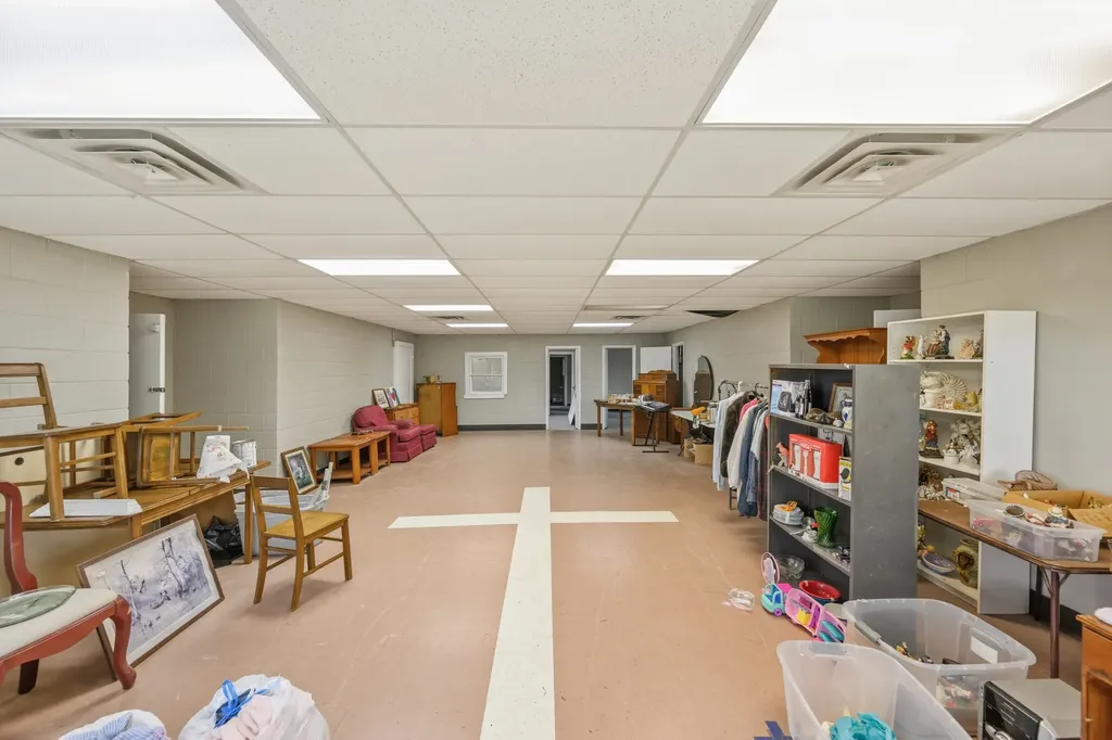 105 Kentucky Ave, S Parsons TN 38363