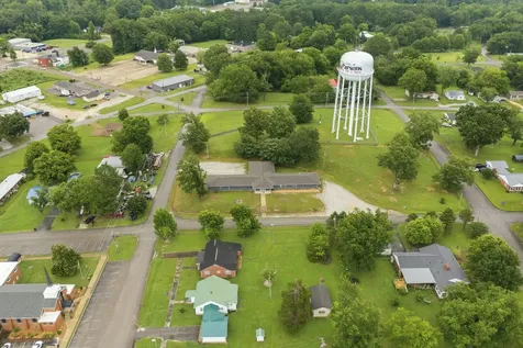 105 Kentucky Ave, S Parsons TN 38363